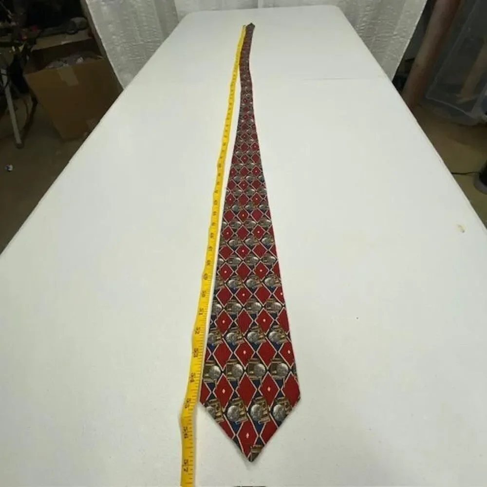 Evan Picone great tie